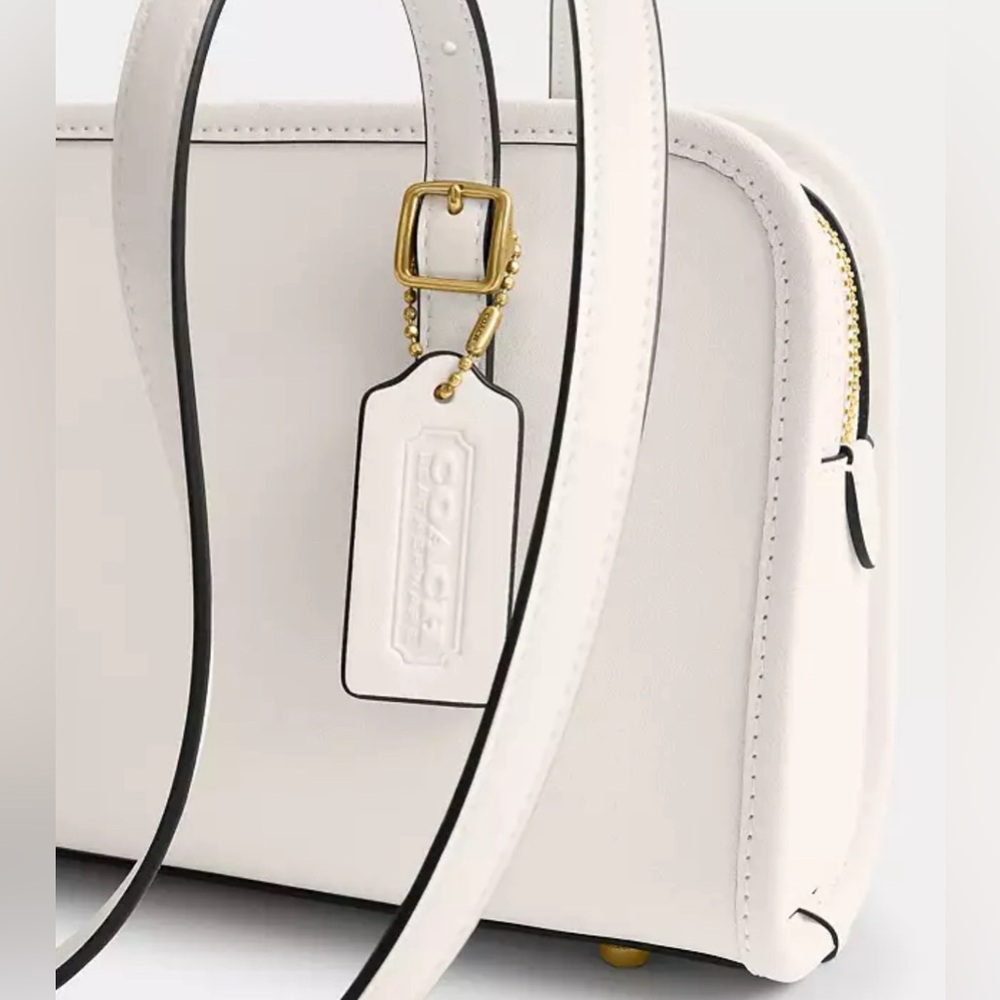 Coach Swing Zip Shoulder Bag (CHALK) - Picture 8 of 15